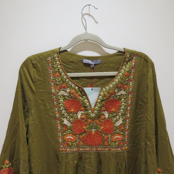 RITU KUMAR AARKE Afnan Festive Floral Embroidered Kaftan Maxi Dress Size M NWT - Picture 4 of 14